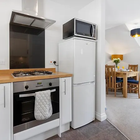 A Modern And Cosy Apartment Just Yards From Brixham'S Bustling Harbourside Exterior foto