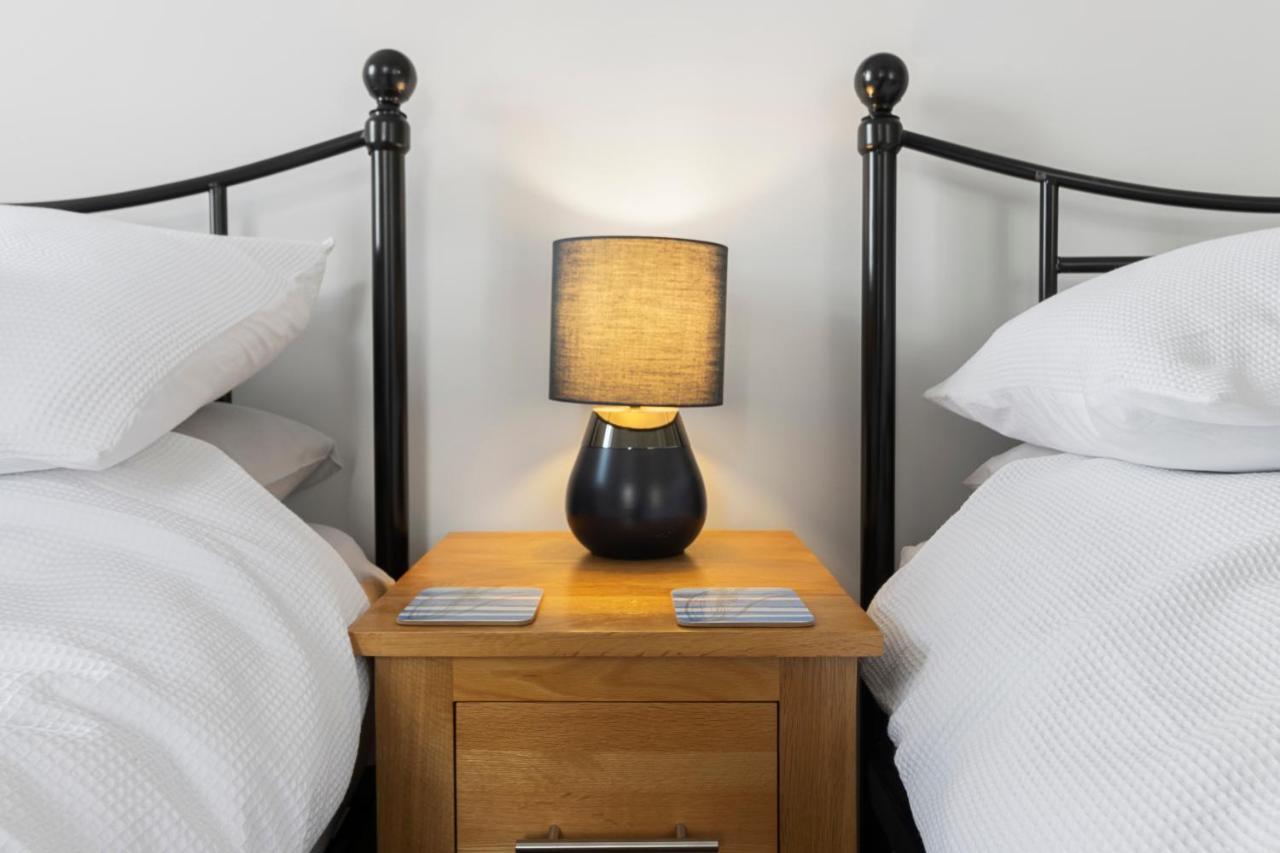 A Modern And Cosy Just Yards From Brixham's Bustling Harbourside